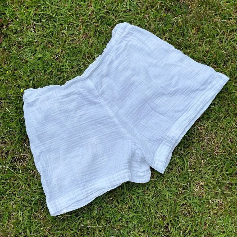Gap White 100% Cotton Shorts - S - Picture 2 of 4